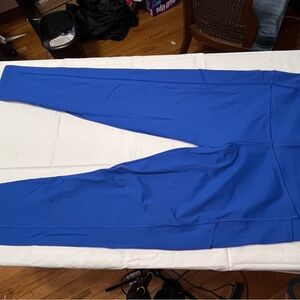 2 pair Victoria's Secret Sport Leggings - XL